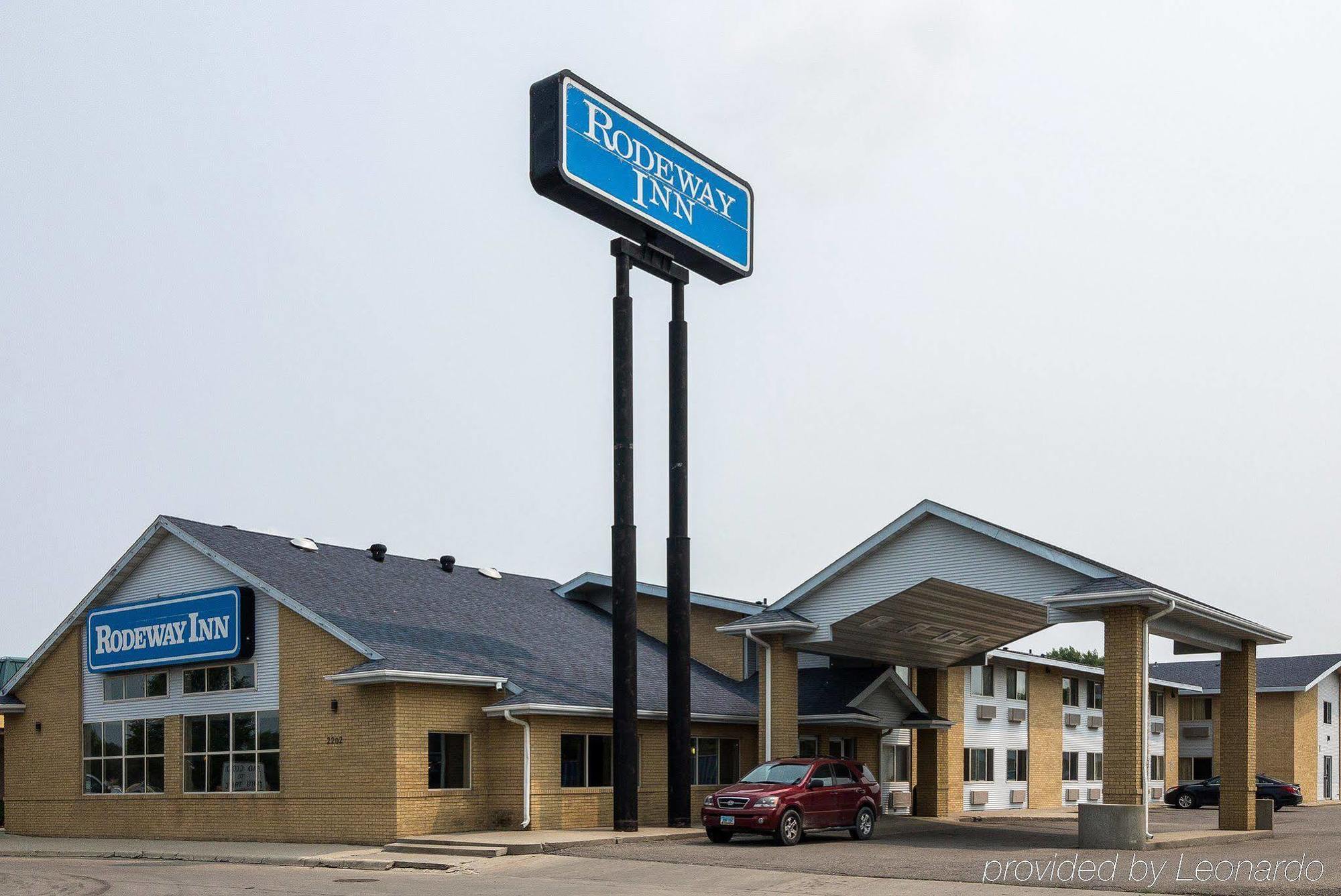 Rodeway Inn Fargo Eksteriør bilde