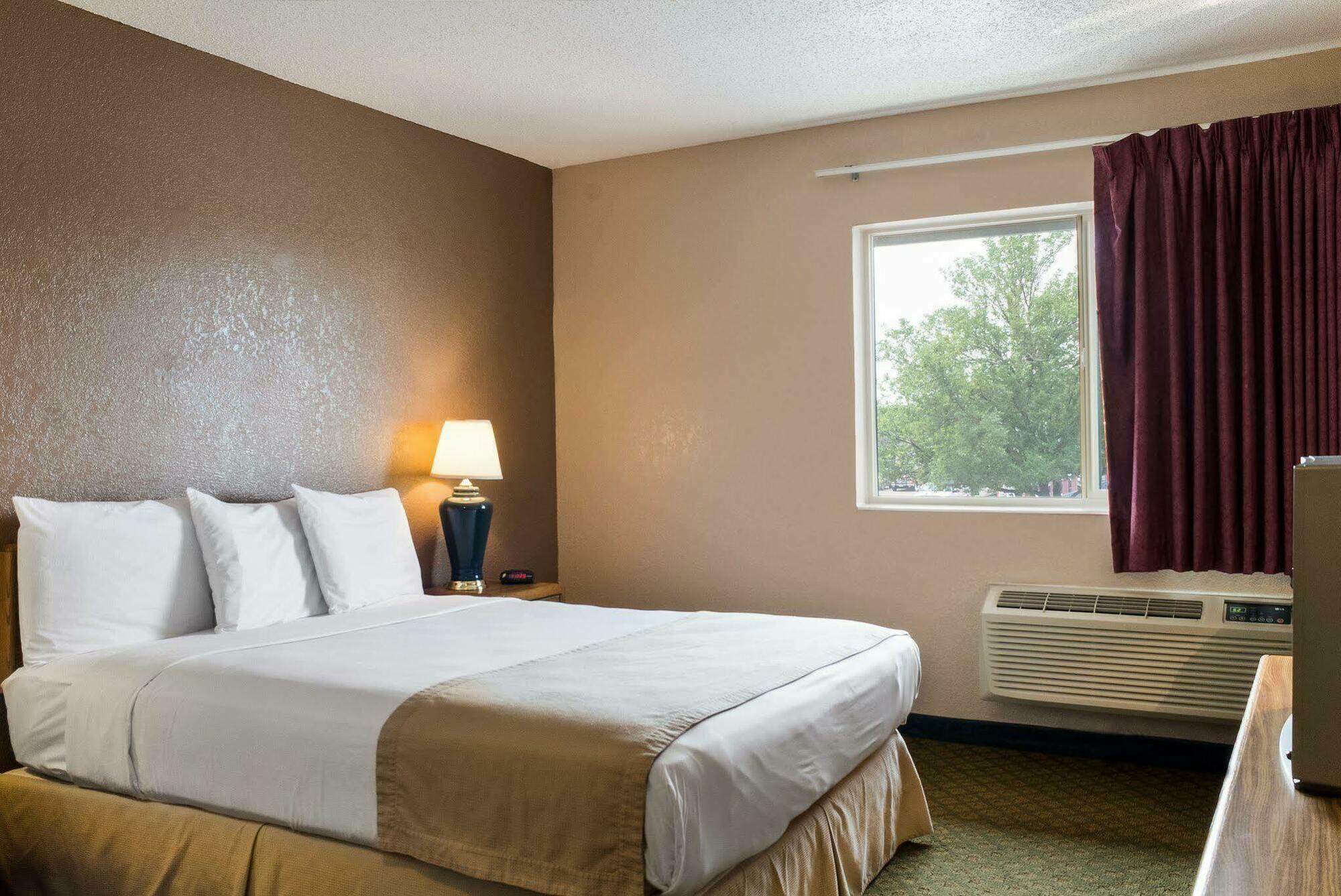Rodeway Inn Fargo Eksteriør bilde